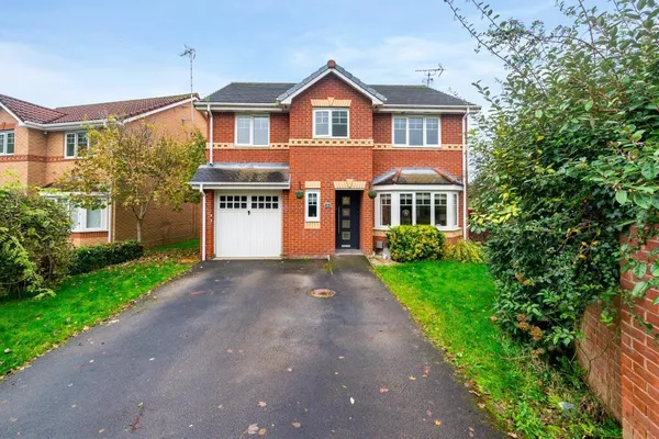 Oakmoore, Runcorn, Cheshire, WA7