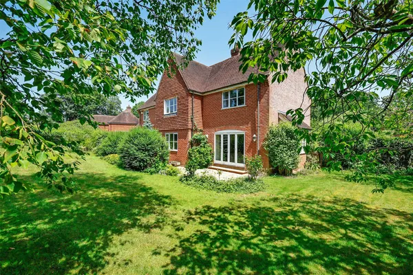 Home Farm Close, Betchworth, Surrey, RH3