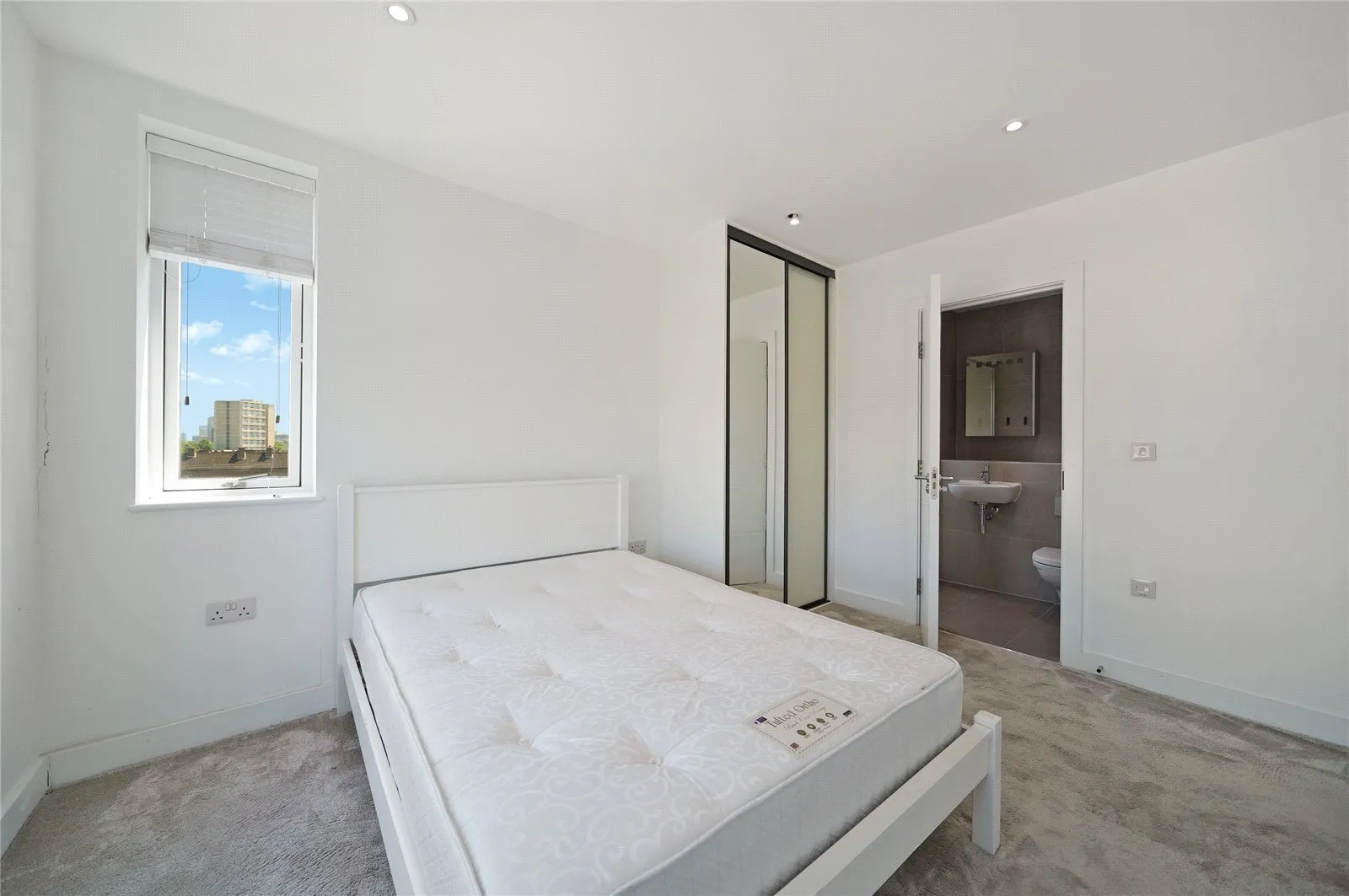 Tollgate Gardens, Kilburn, London, NW6