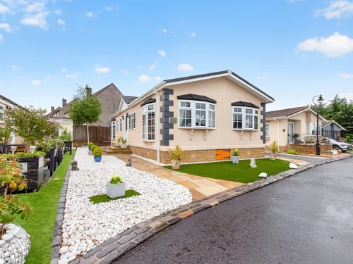 Cedar Crescent, Stepps, Glasgowphoto
