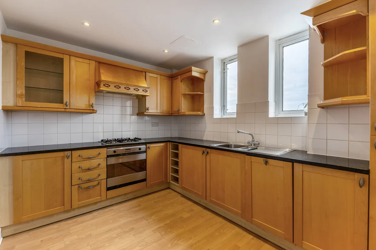 Church Road, Stanmore, HA7 photo 9