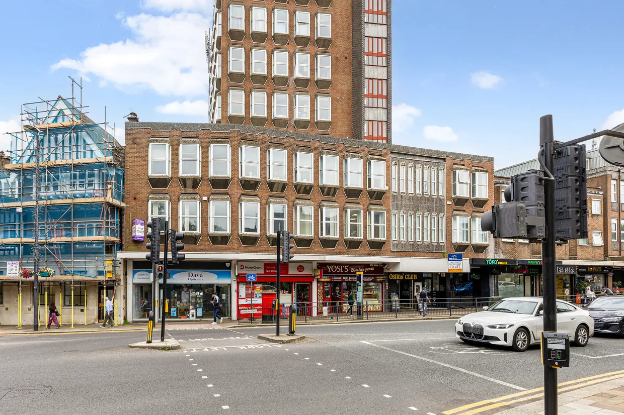 Church Road, Stanmore, HA7 photo 19