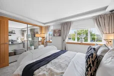 Hawthorn Avenue, Erskine