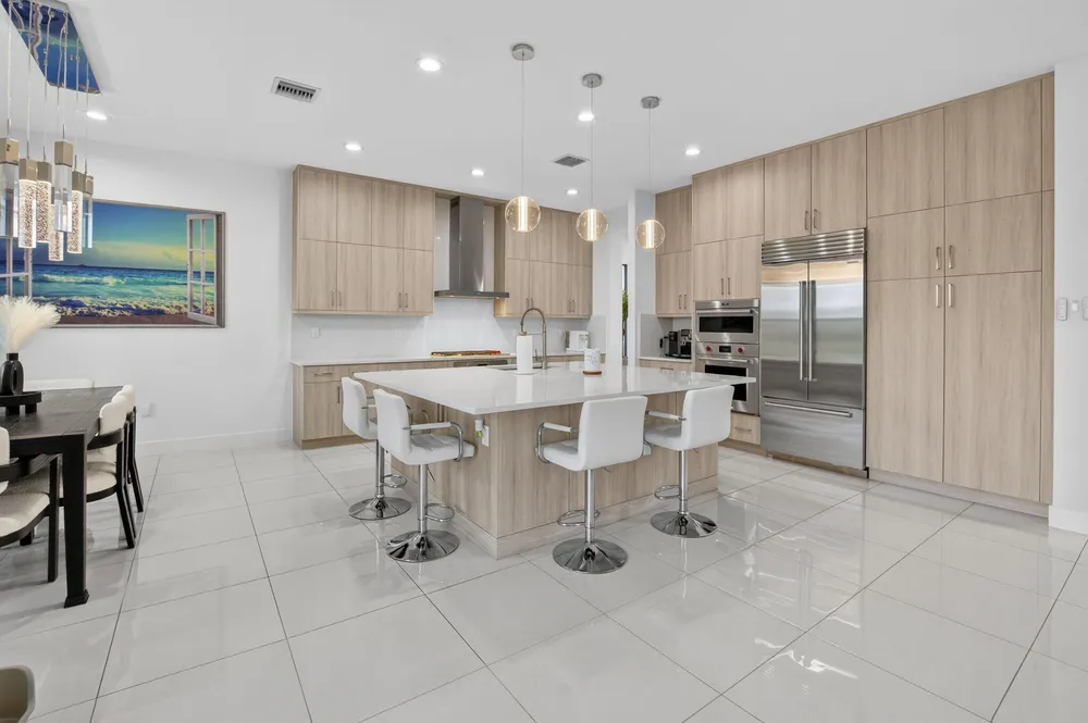 20056 Boca West Dr, Boca Raton, FL 33434