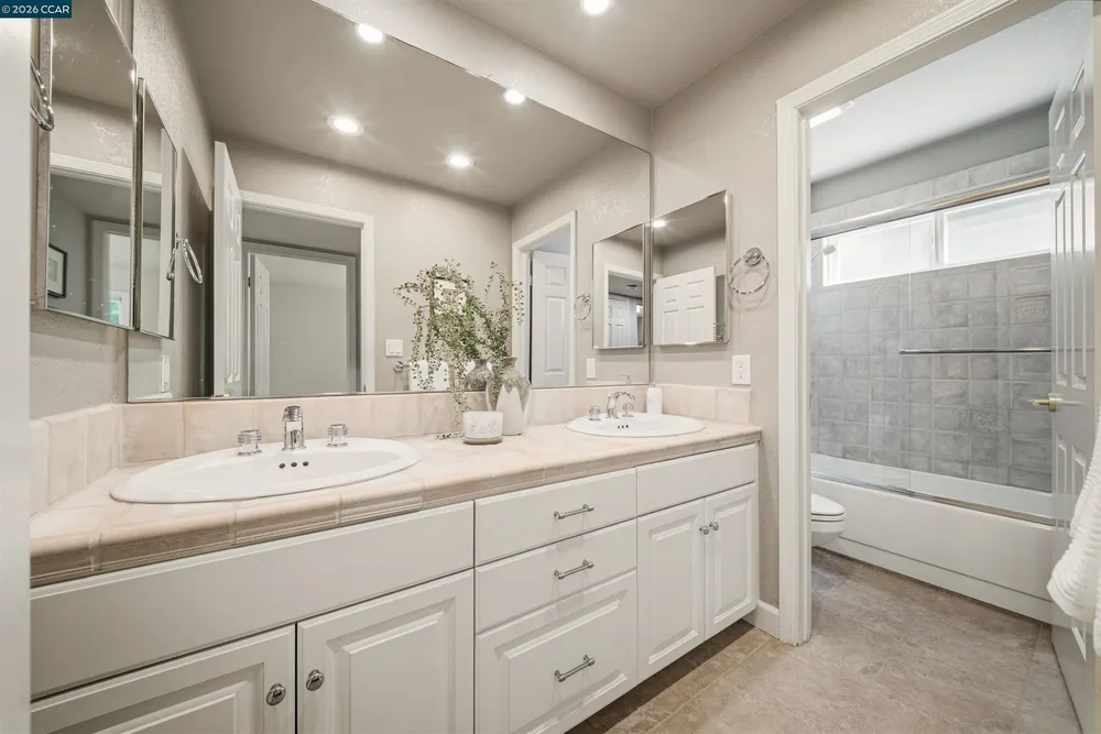 210 Still Creek Rd, Danville, CA 94506
