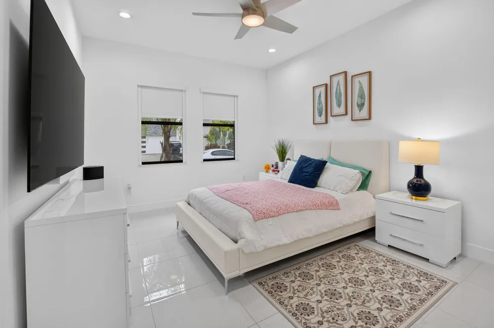 20056 Boca West Dr, Boca Raton, FL 33434