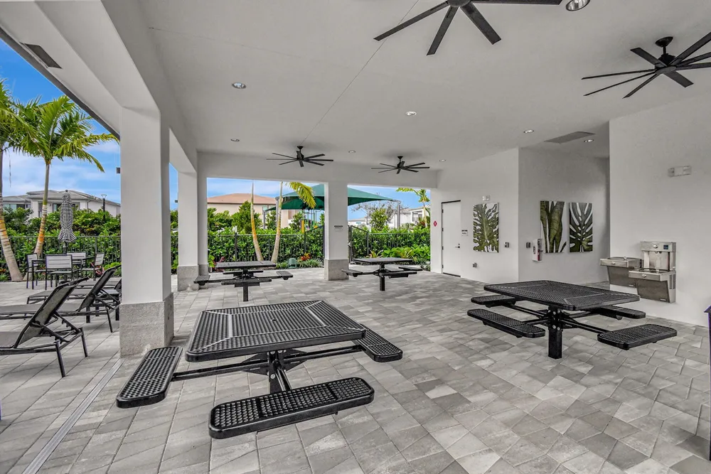 20056 Boca West Dr, Boca Raton, FL 33434