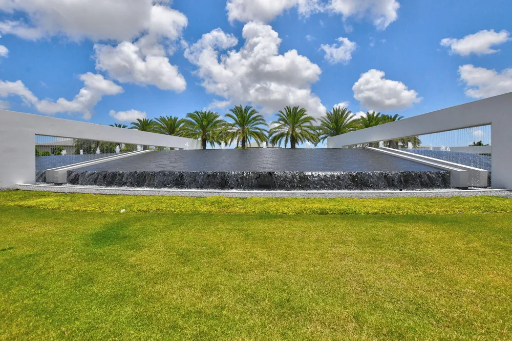 20056 Boca West Dr, Boca Raton, FL 33434
