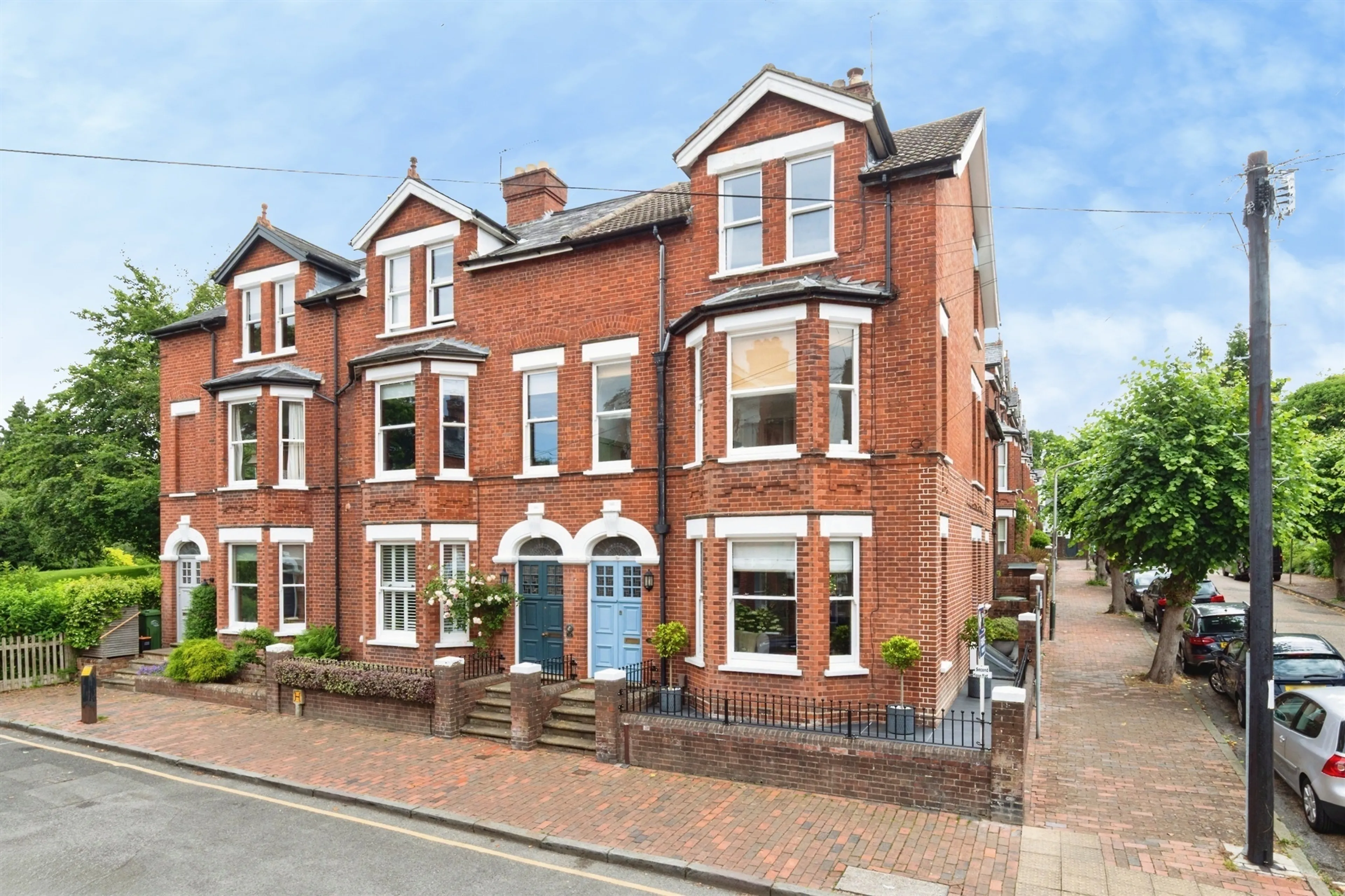 Property photo 0