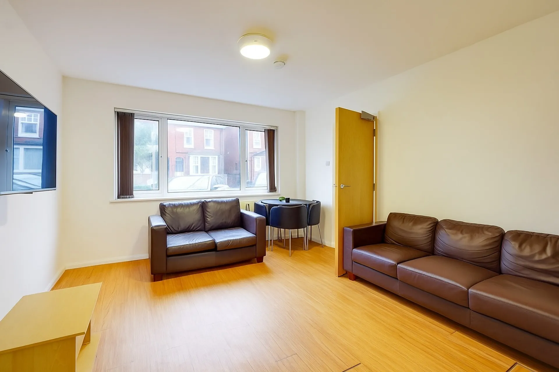 Property photo top 2