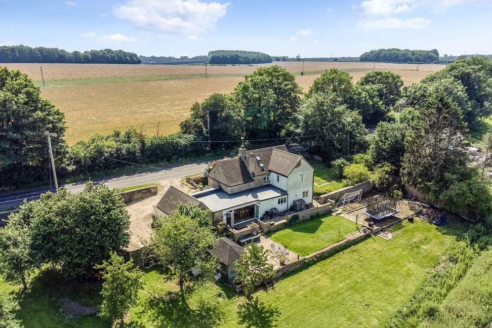 Nr. Ampney Crucis, Cirencester, GL7 photo 19