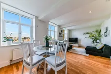 Vanbrugh Hill, SE3 photo 1