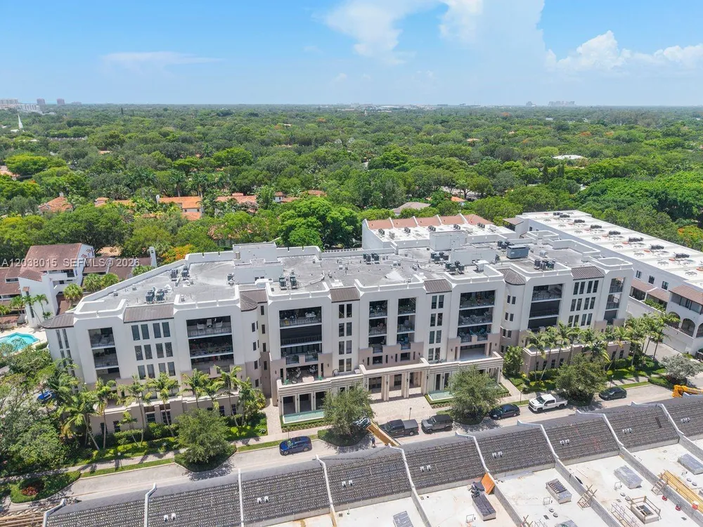 718 Valencia Ave, Coral Gables, FL 33134