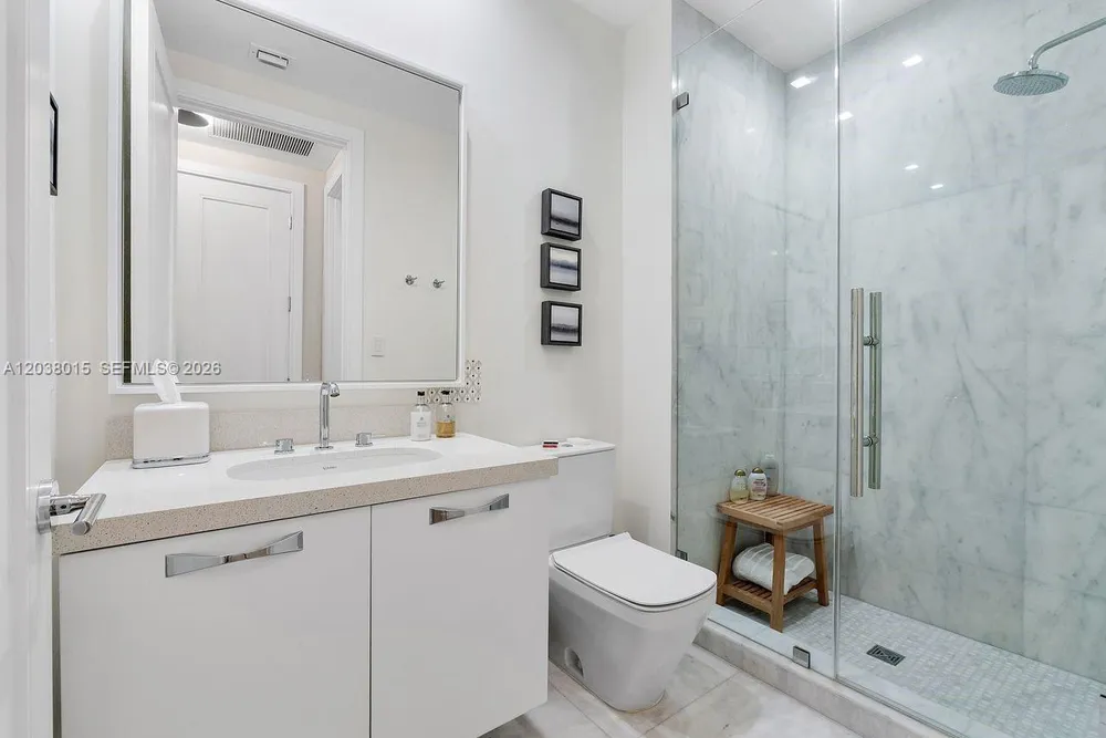 718 Valencia Ave, Coral Gables, FL 33134