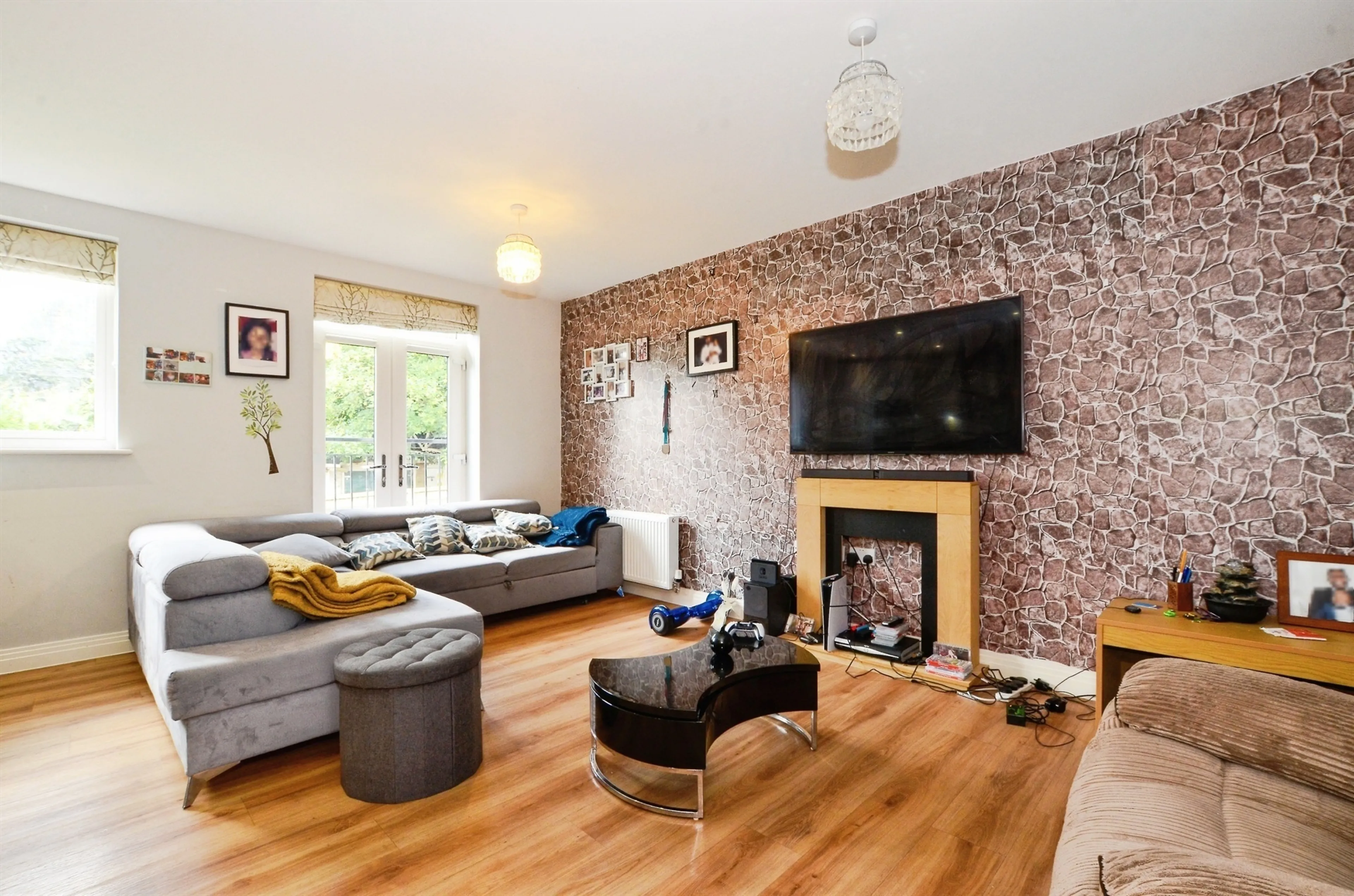 Property at Gibbs Couch, Watford