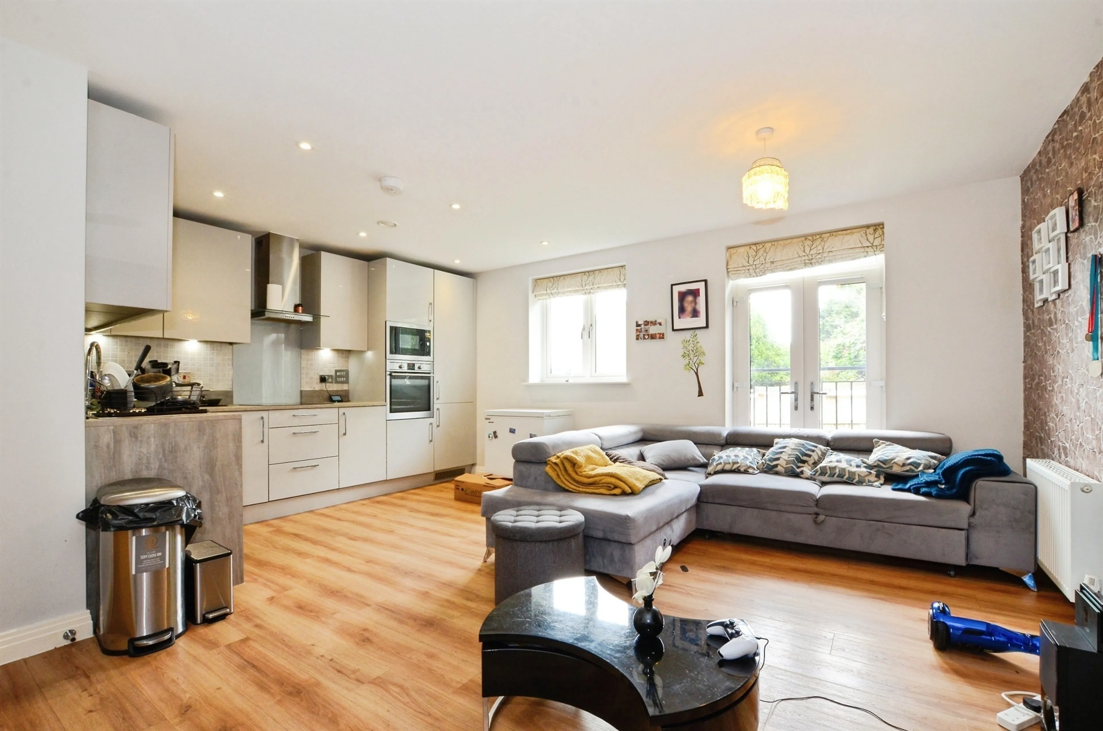 Property at Gibbs Couch, Watford