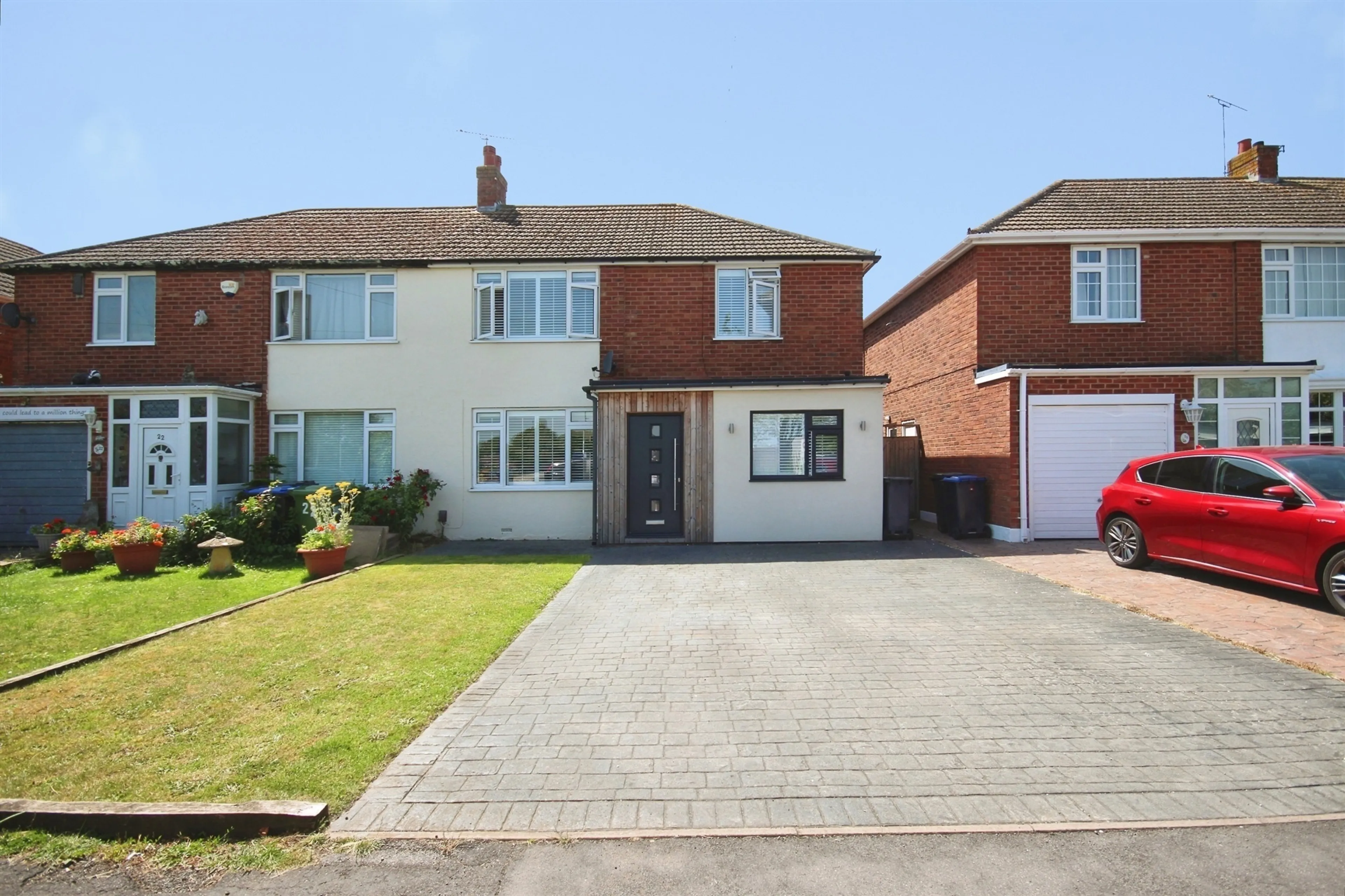Property photo 0