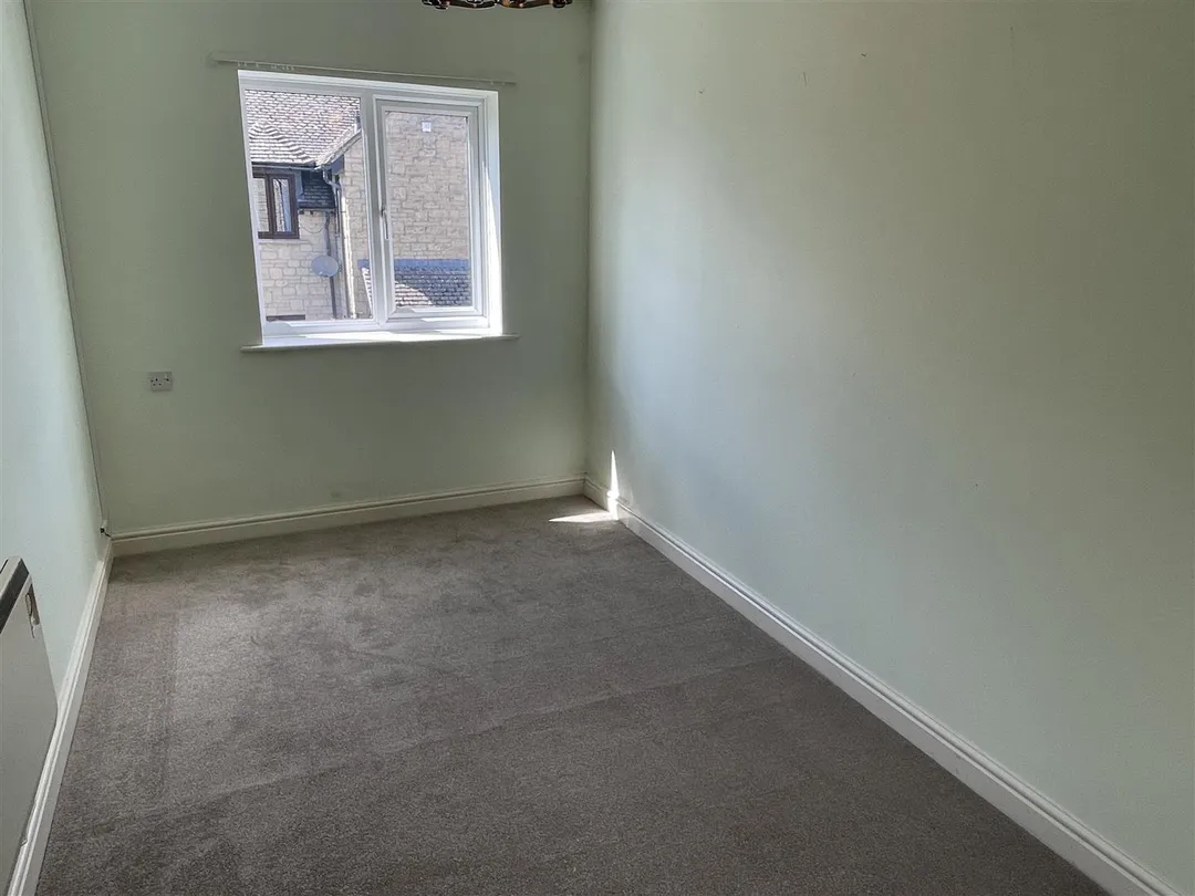 https://mr0.homeflow-assets.co.uk/files/photo/image/47713/8216/_x_/2AN60LbefkOwBaww_yTxSg.jpg
