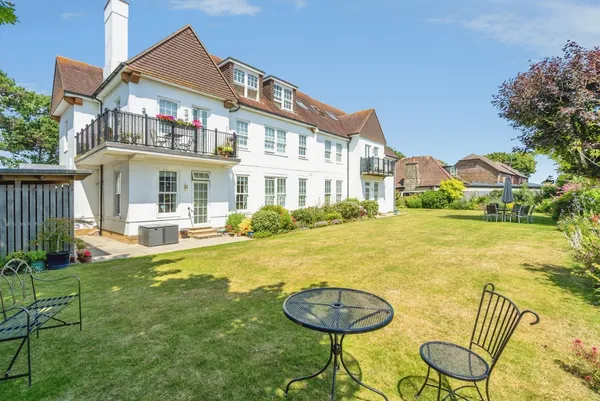 Aldwick Avenue, Bognor Regis, West Su...