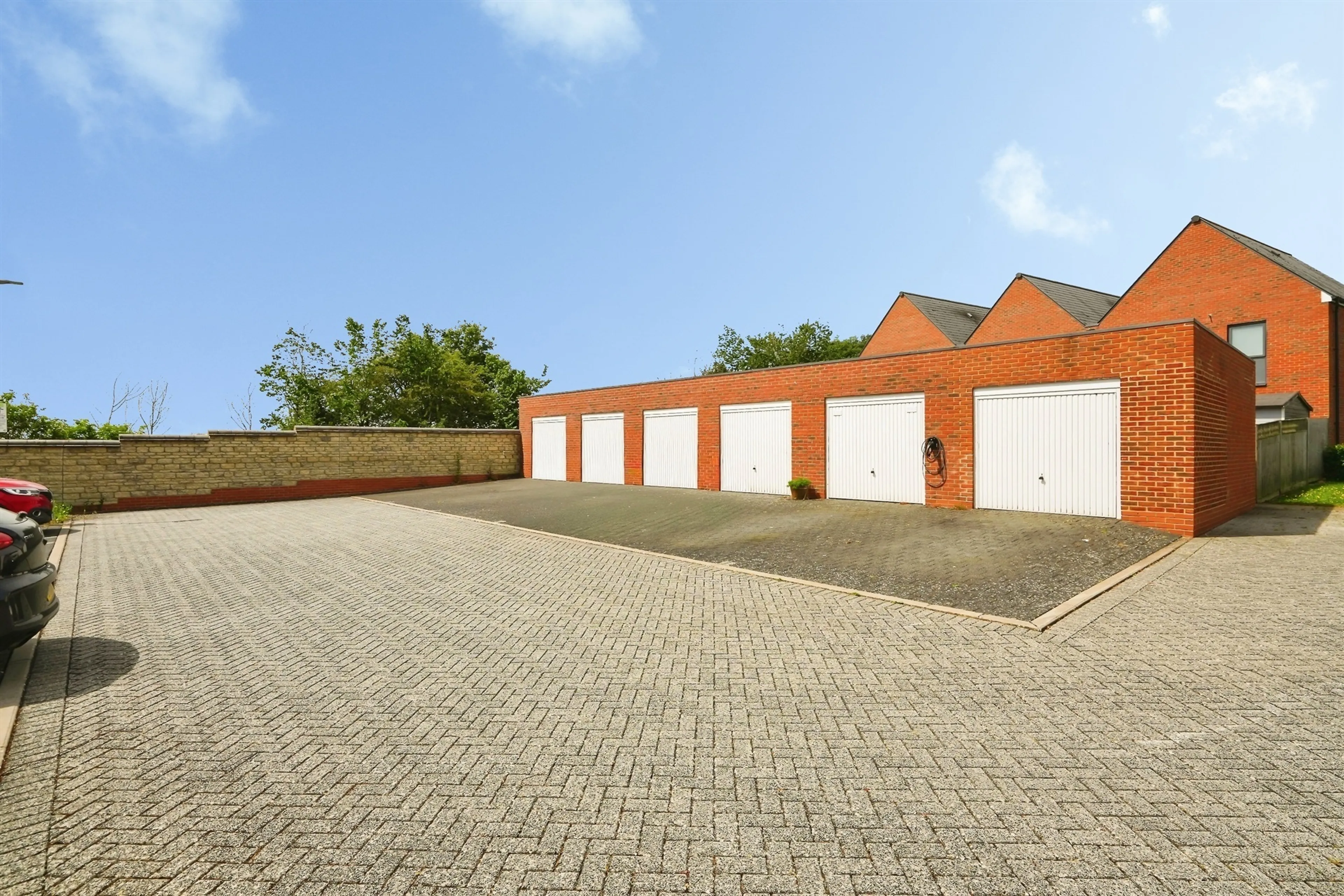Property photo 17