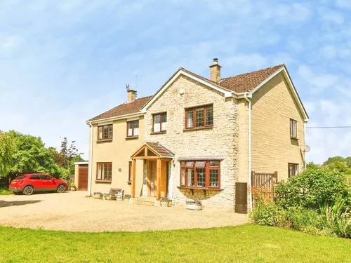 Main Road, Christian Malford, Chippenhamphoto