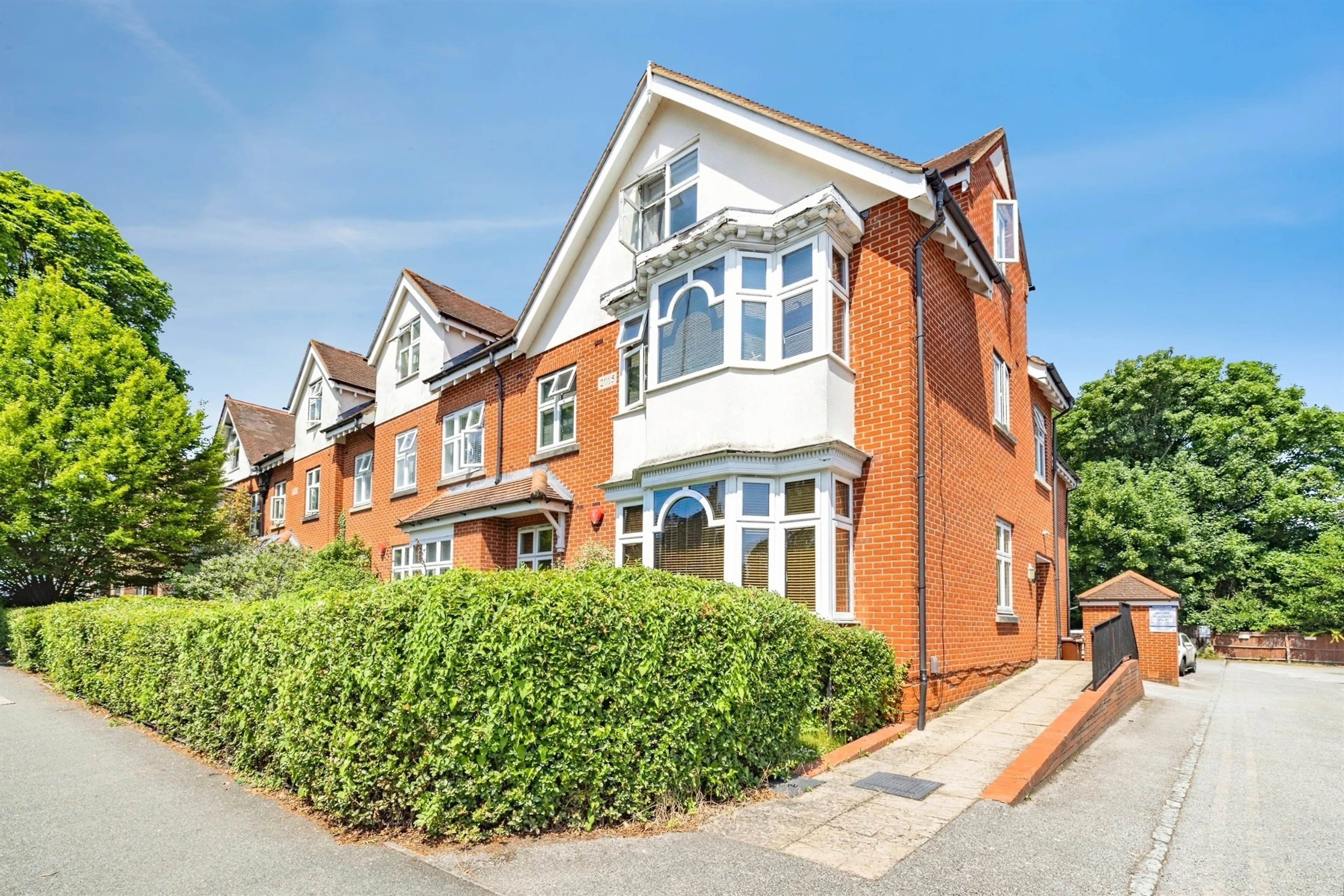 Property photo 0