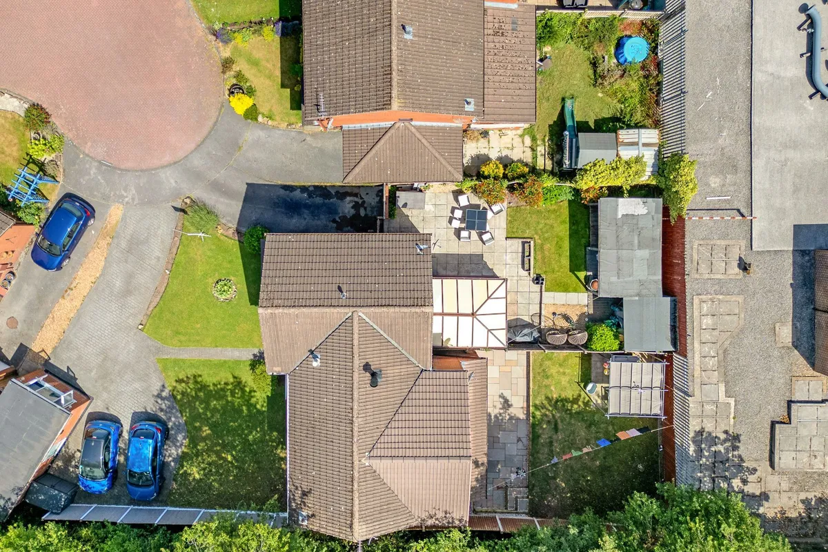 Bickley Close, Runcorn, WA7