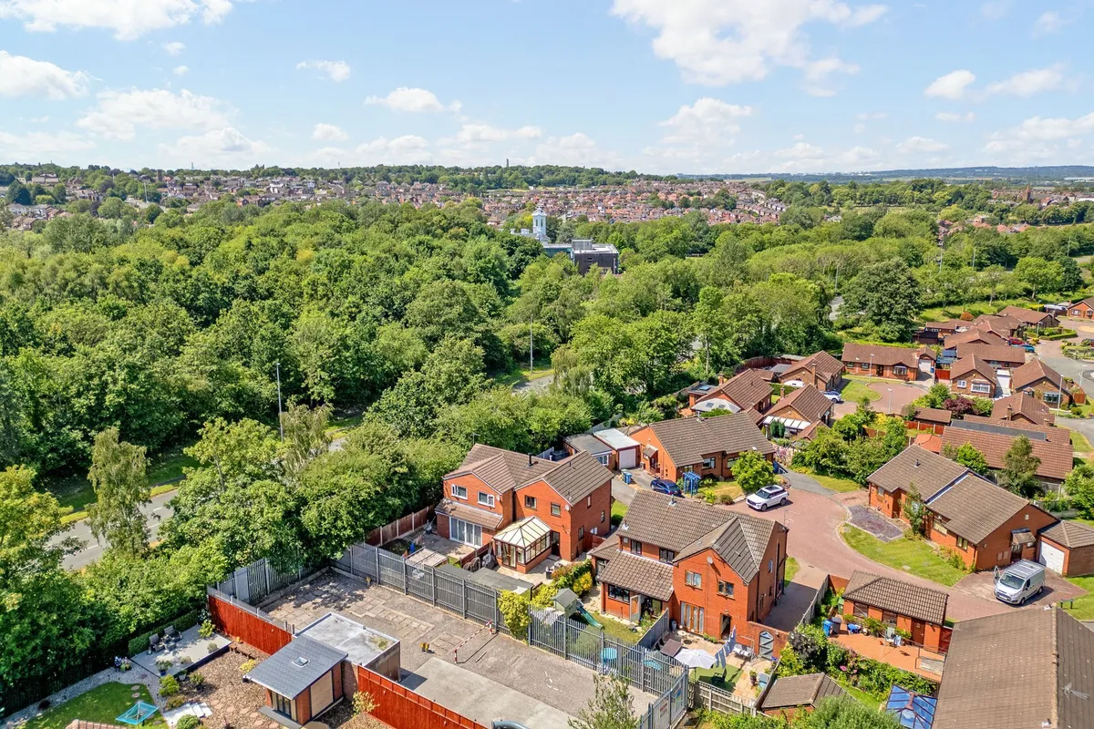 Bickley Close, Runcorn, WA7