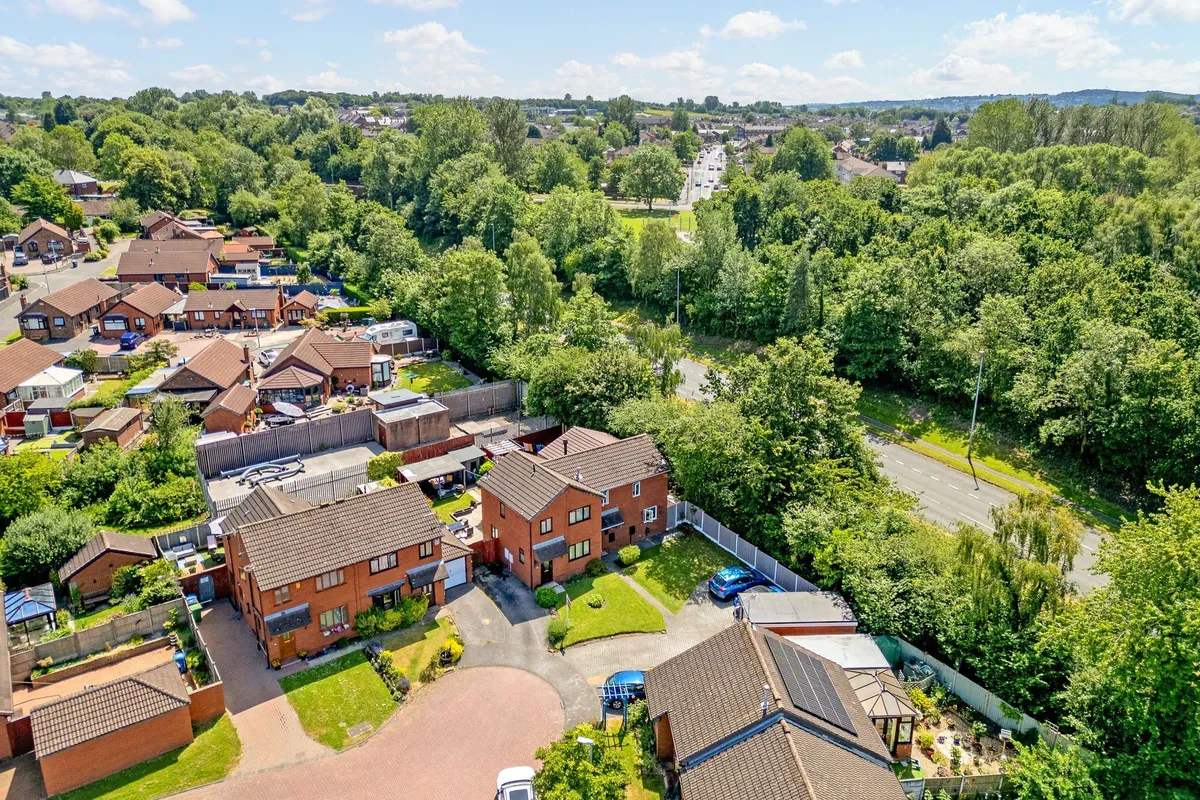 Bickley Close, Runcorn, WA7