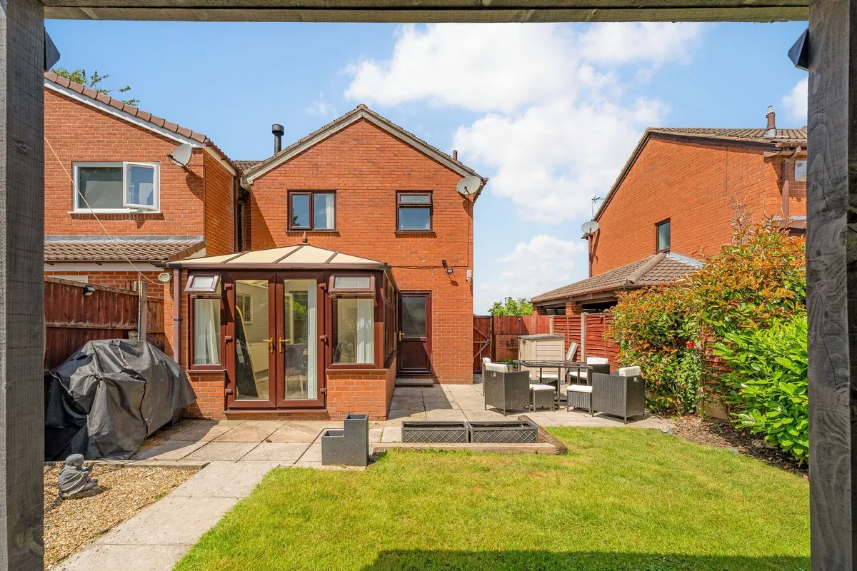 Bickley Close, Runcorn, WA7