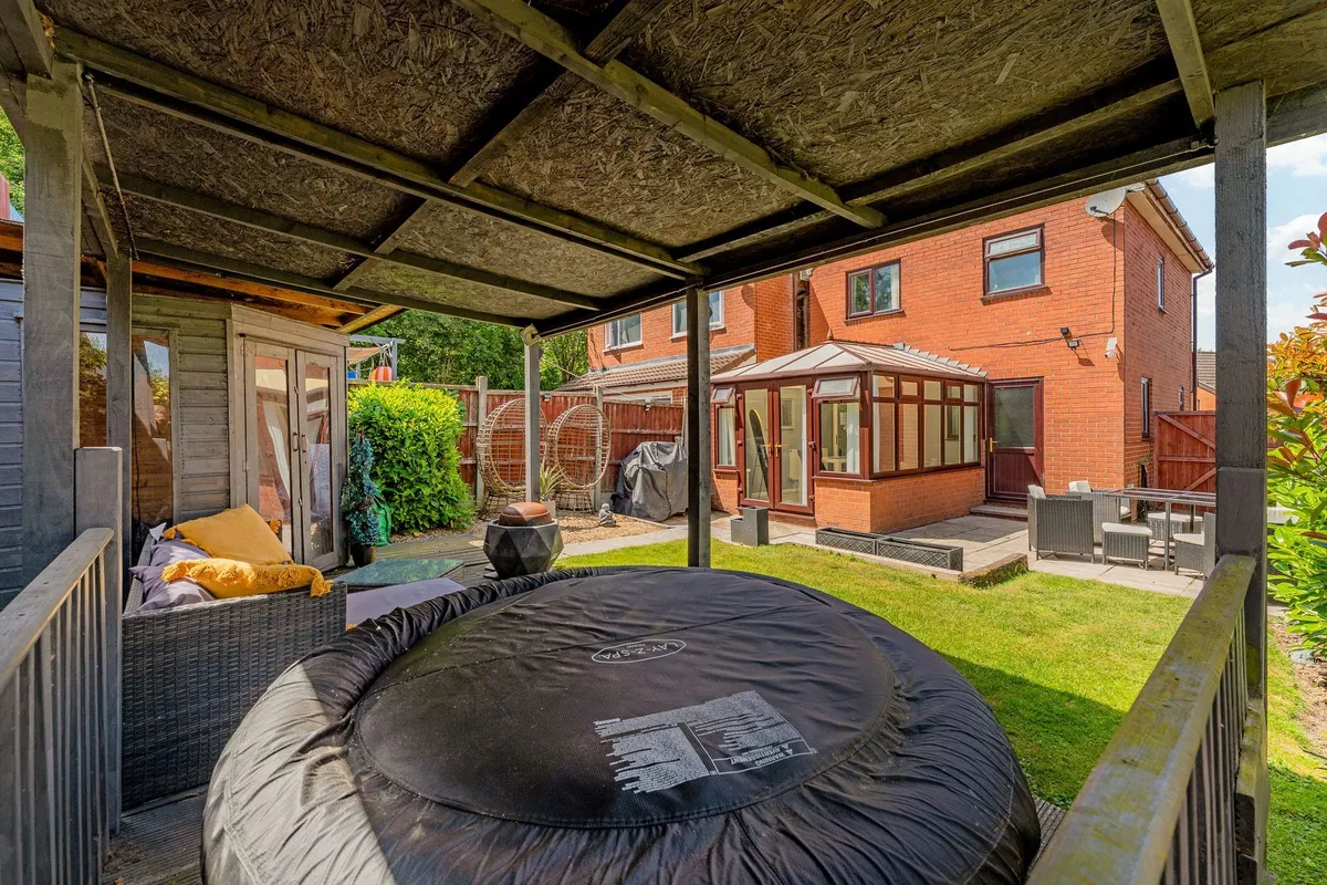Bickley Close, Runcorn, WA7