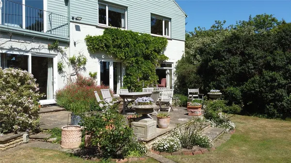 Farnham, Saxmundham, IP17 photo 22