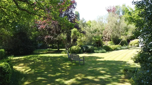 Farnham, Saxmundham, IP17 photo 23