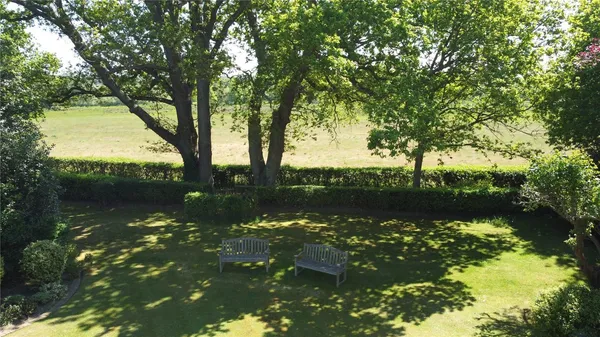 Farnham, Saxmundham, IP17 photo 24