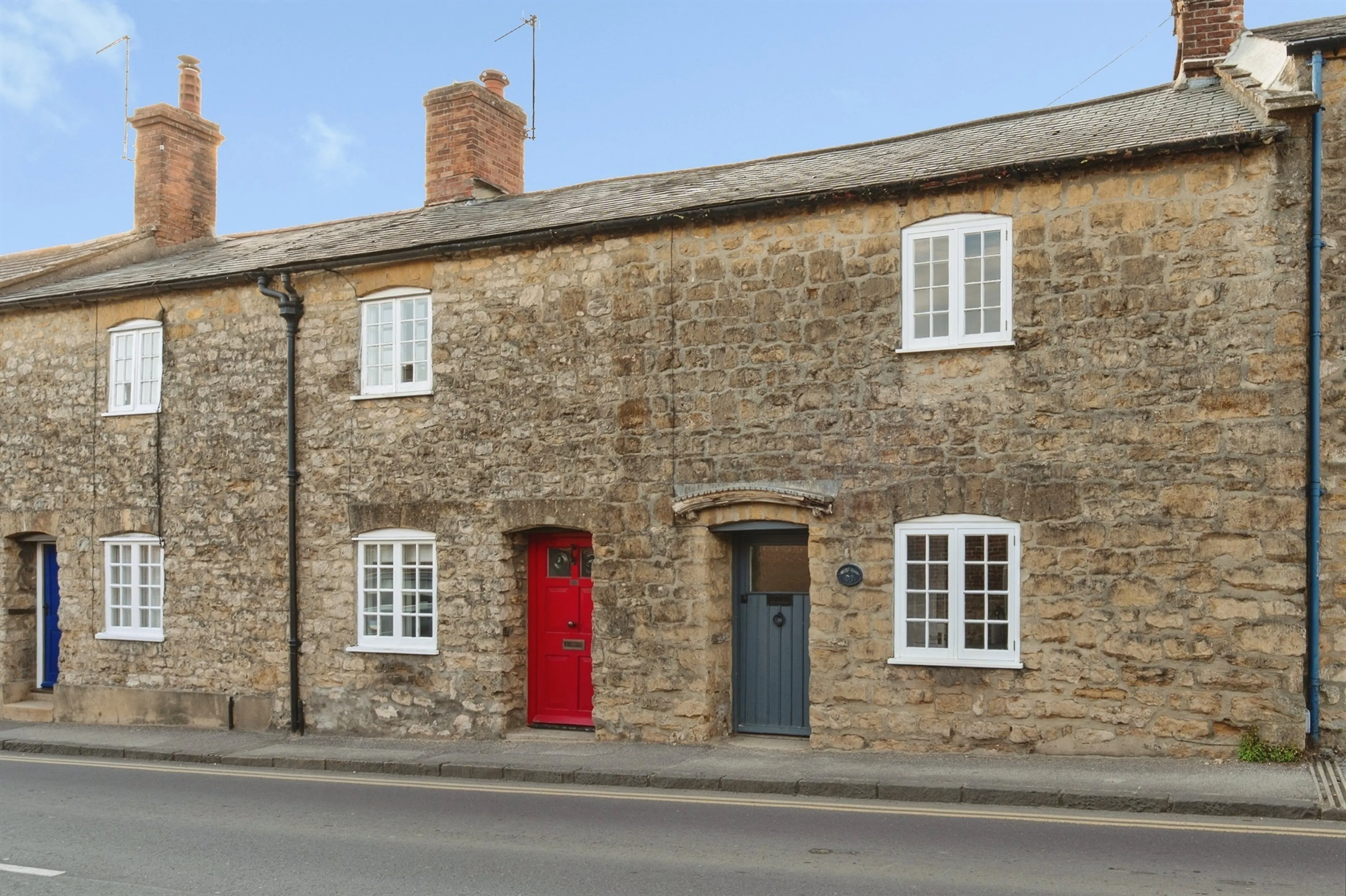 Property photo 0