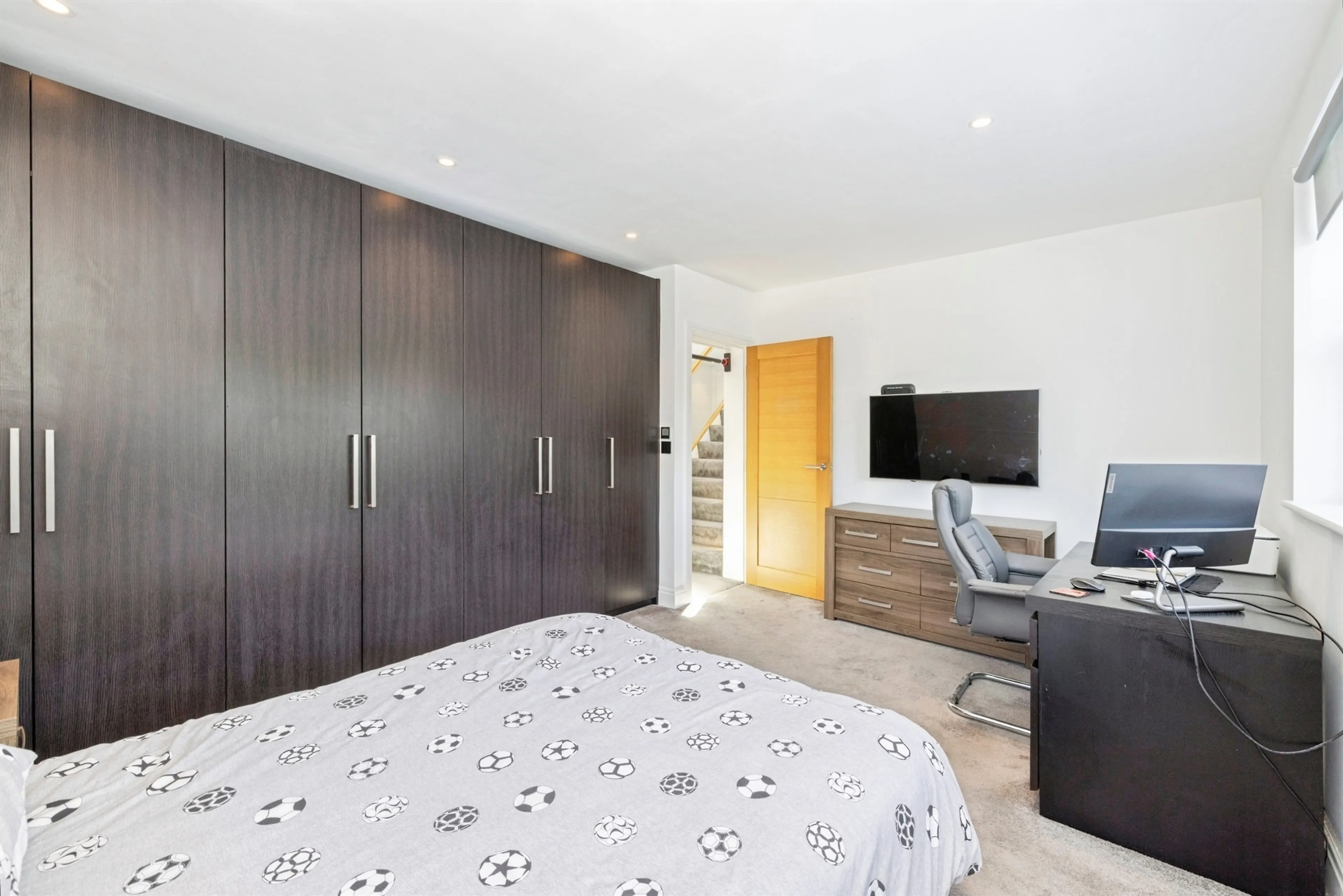 Property photo 35