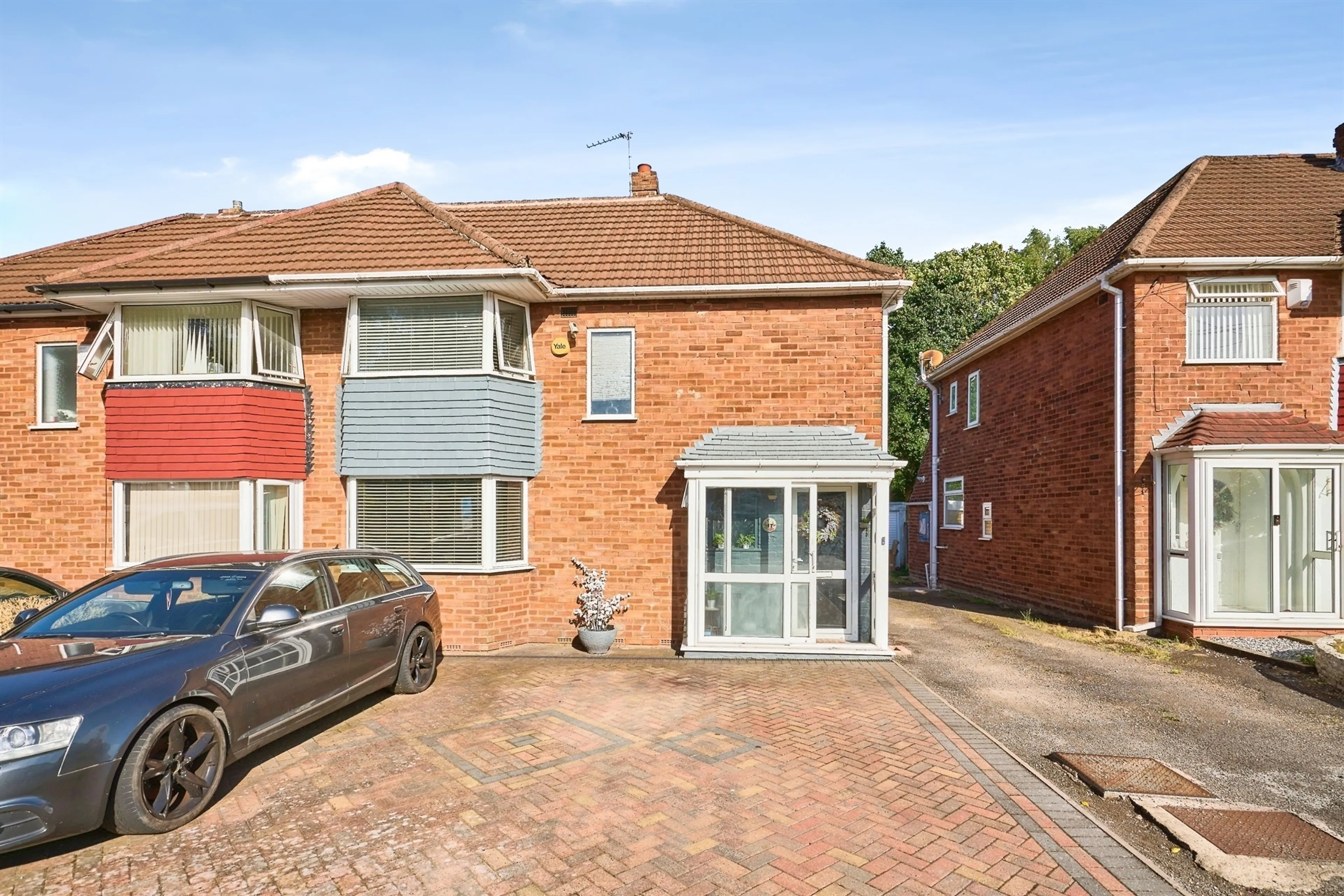 Property photo 0