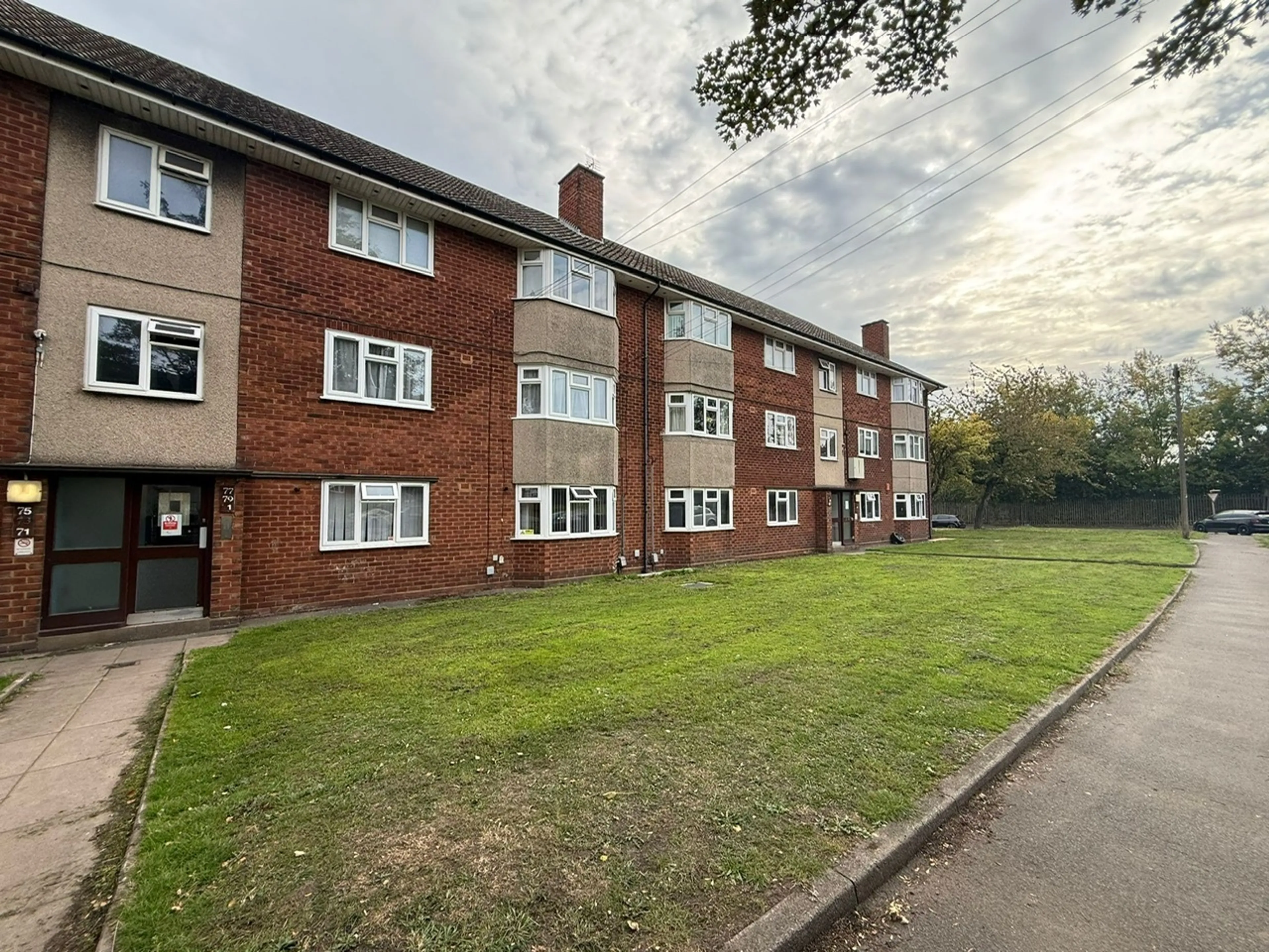 Property photo 0