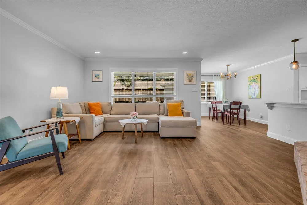 2511 Palo Pinto Dr, Houston, TX 77080