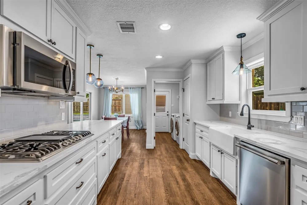 2511 Palo Pinto Dr, Houston, TX 77080