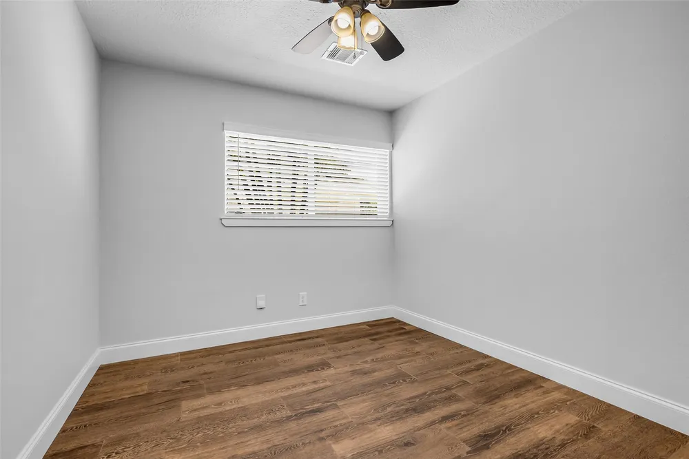 2511 Palo Pinto Dr, Houston, TX 77080