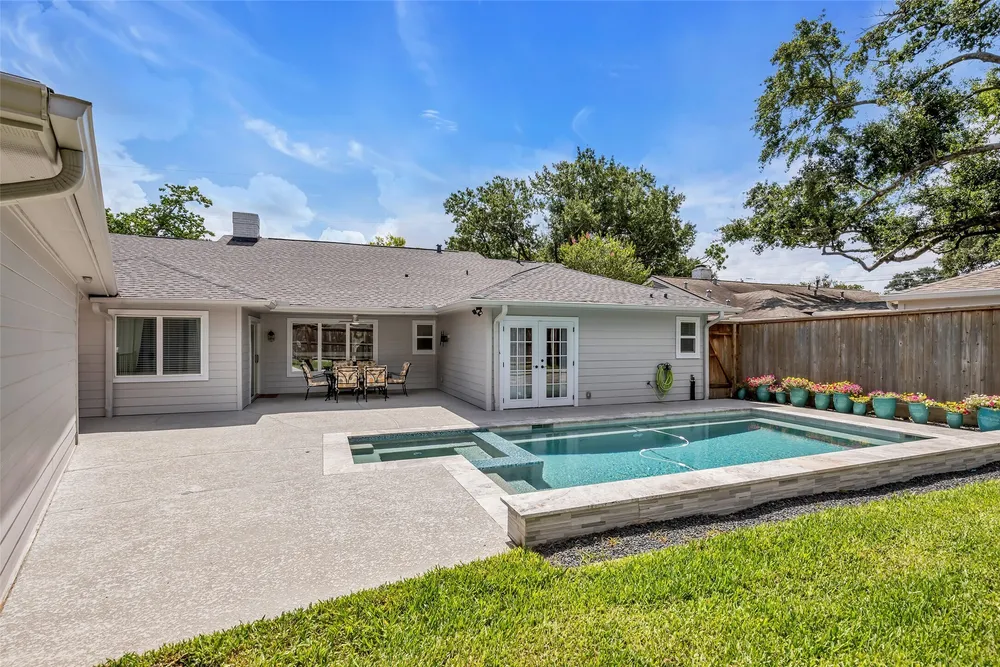 2511 Palo Pinto Dr, Houston, TX 77080