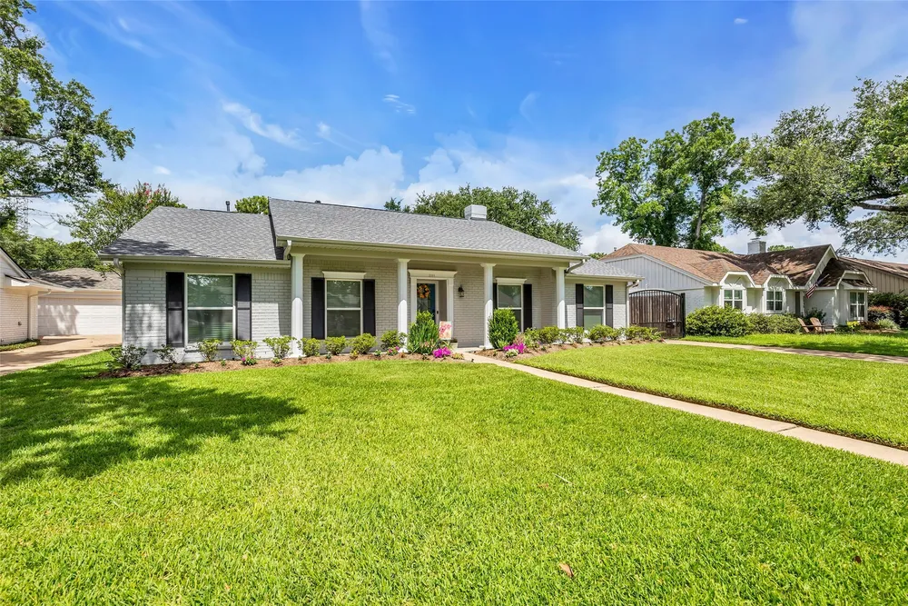 2511 Palo Pinto Dr, Houston, TX 77080