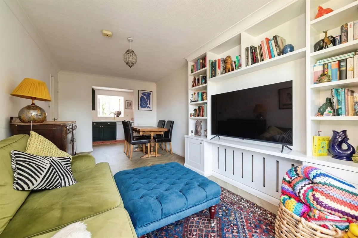 Mansfield Gardens, Hertford