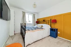 Mansfield Gardens, Hertford