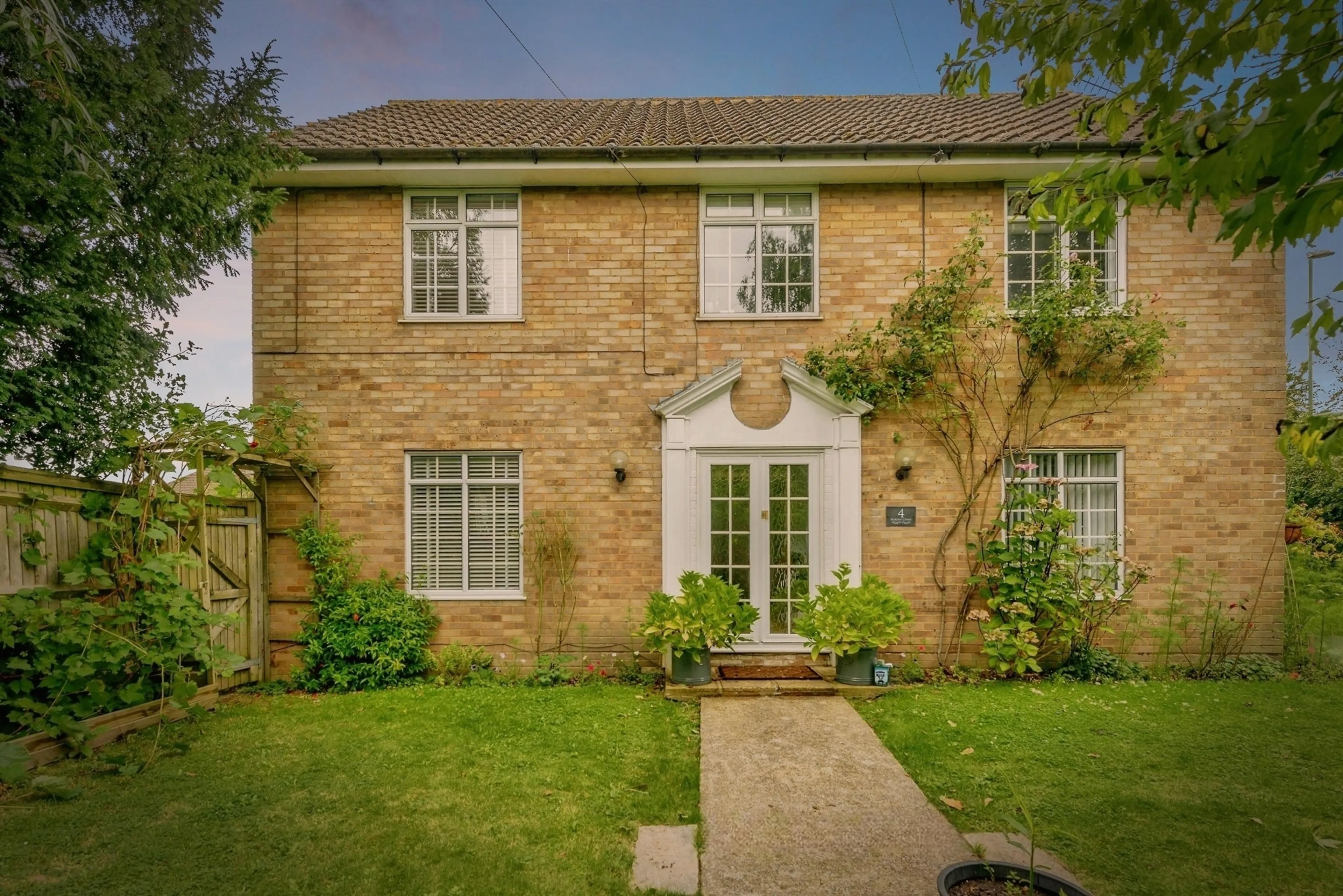 Property photo 0