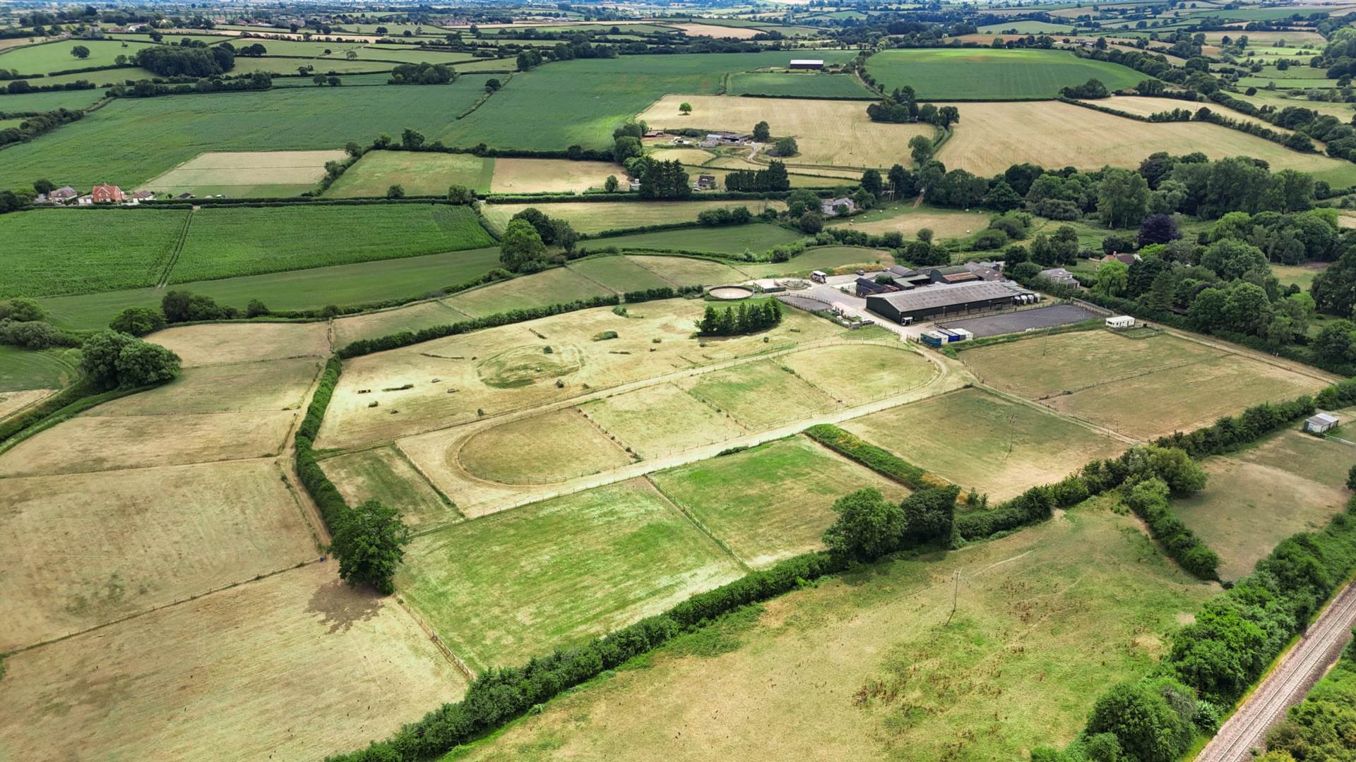 Eccliffe, Dorset, Equestrian 27 Acres Image 18