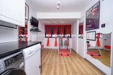 Caernarvon Close, Hemel Hempstead