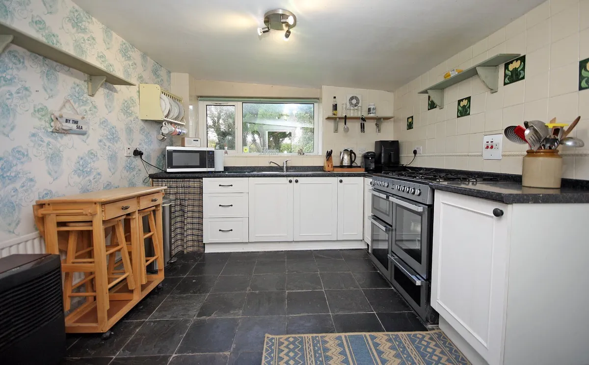 Penysarn, Isle of Anglesey, LL69