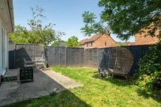 North Town Road, Maidenhead, SL6 photo 2